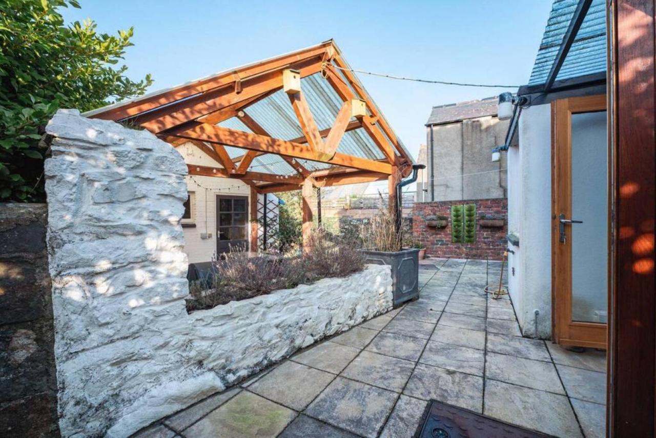 Cosy Welsh Cottage In St Davids Centre With Garden Ngoại thất bức ảnh