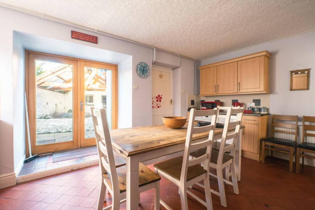 Cosy Welsh Cottage In St Davids Centre With Garden Ngoại thất bức ảnh