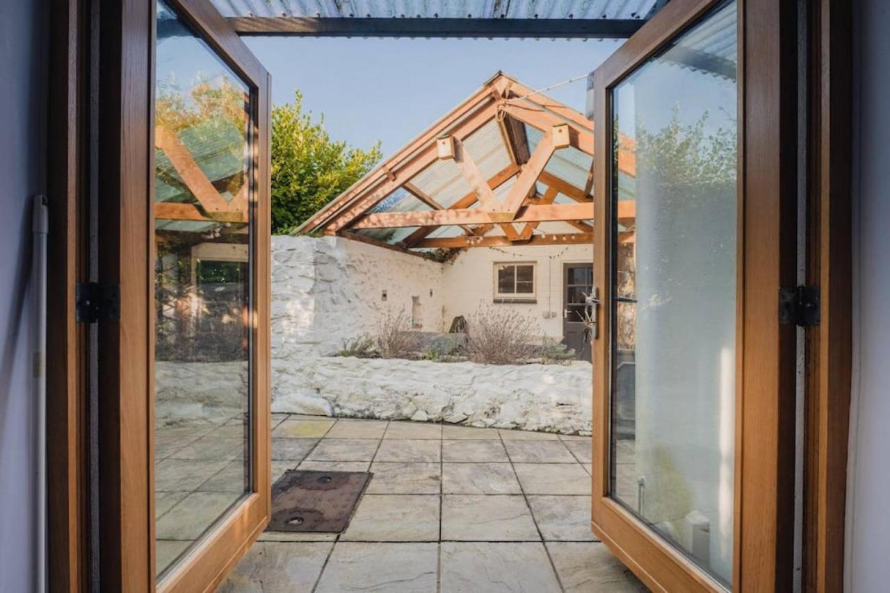 Cosy Welsh Cottage In St Davids Centre With Garden Ngoại thất bức ảnh